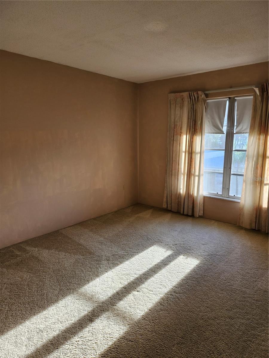 Image 8 of 12 For 2437 Harbor Boulevard 213