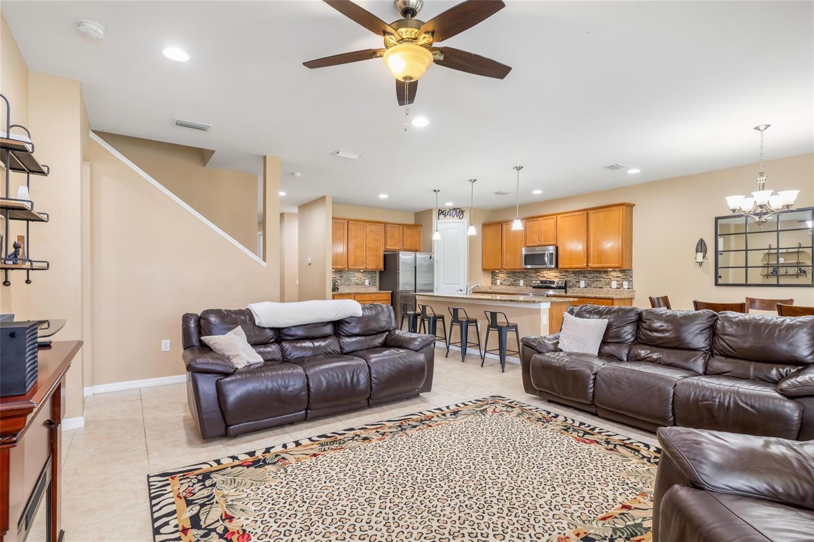 Image 16 of 59 For 2739 Sherman Oak Drive
