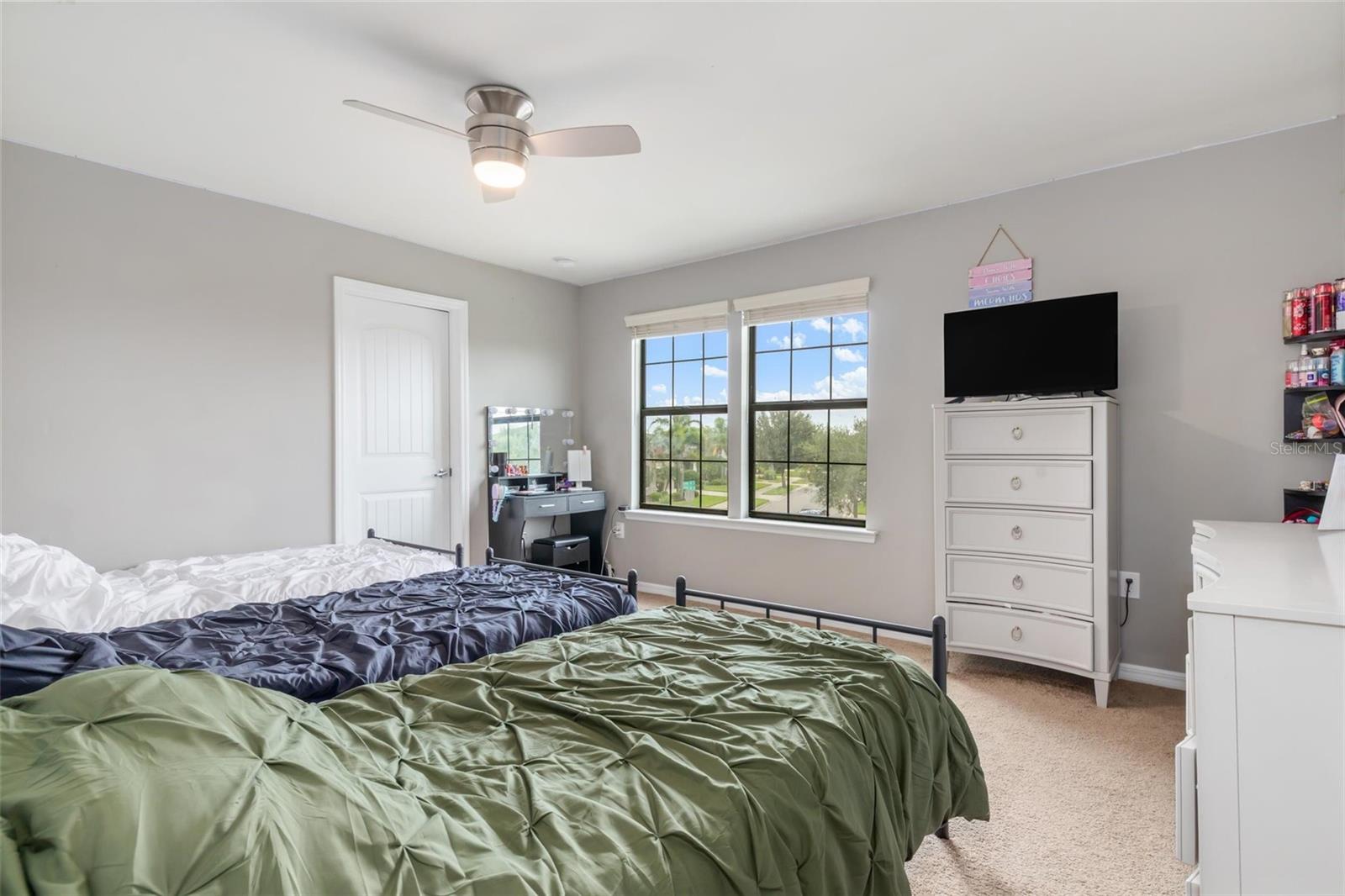Image 27 of 59 For 2739 Sherman Oak Drive