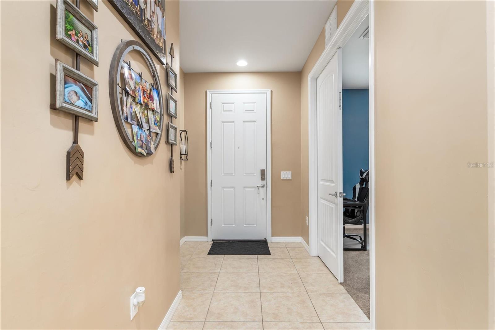 Image 4 of 59 For 2739 Sherman Oak Drive