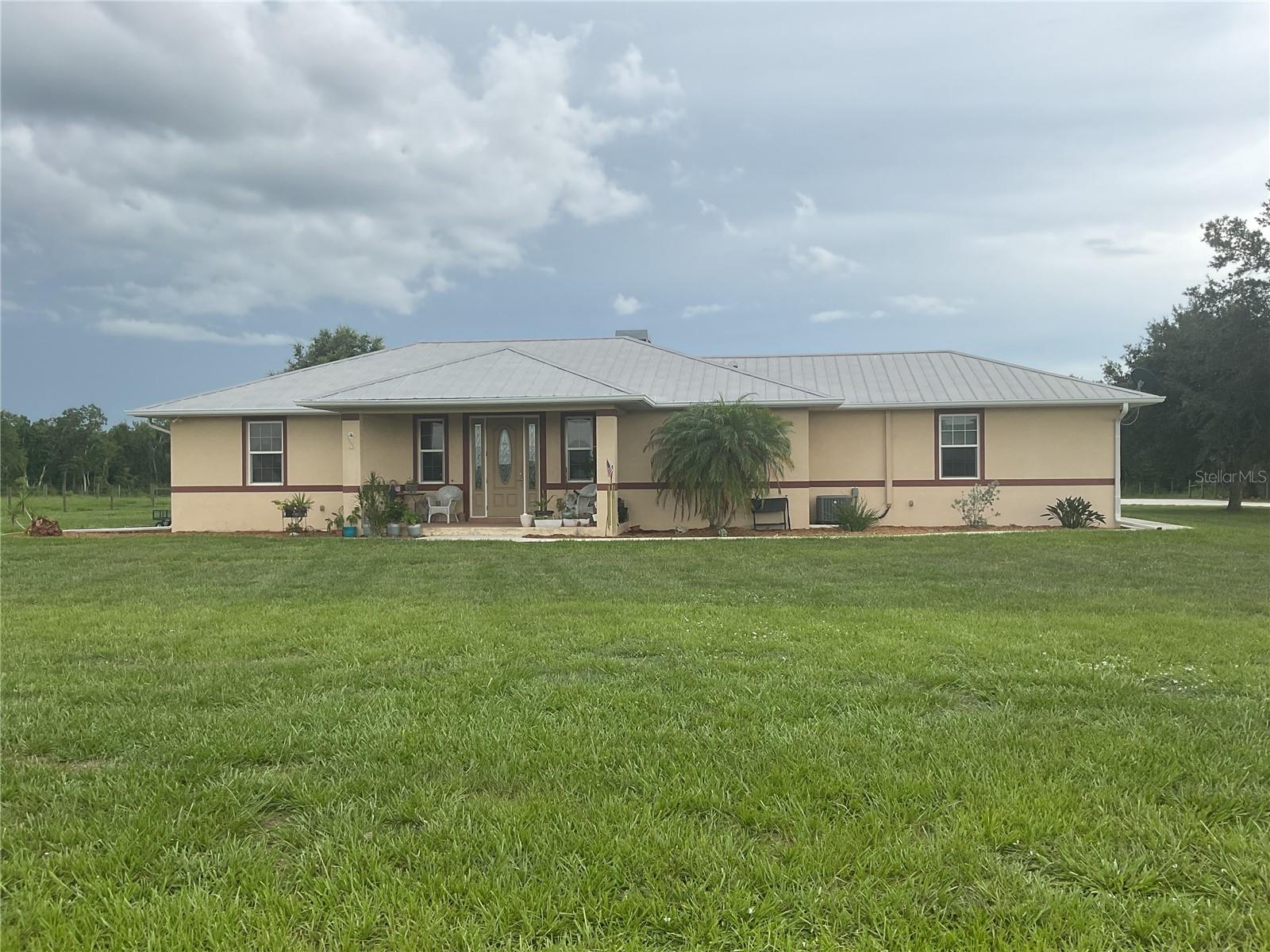Image 3 of 57 For 7211 Grove Drive
