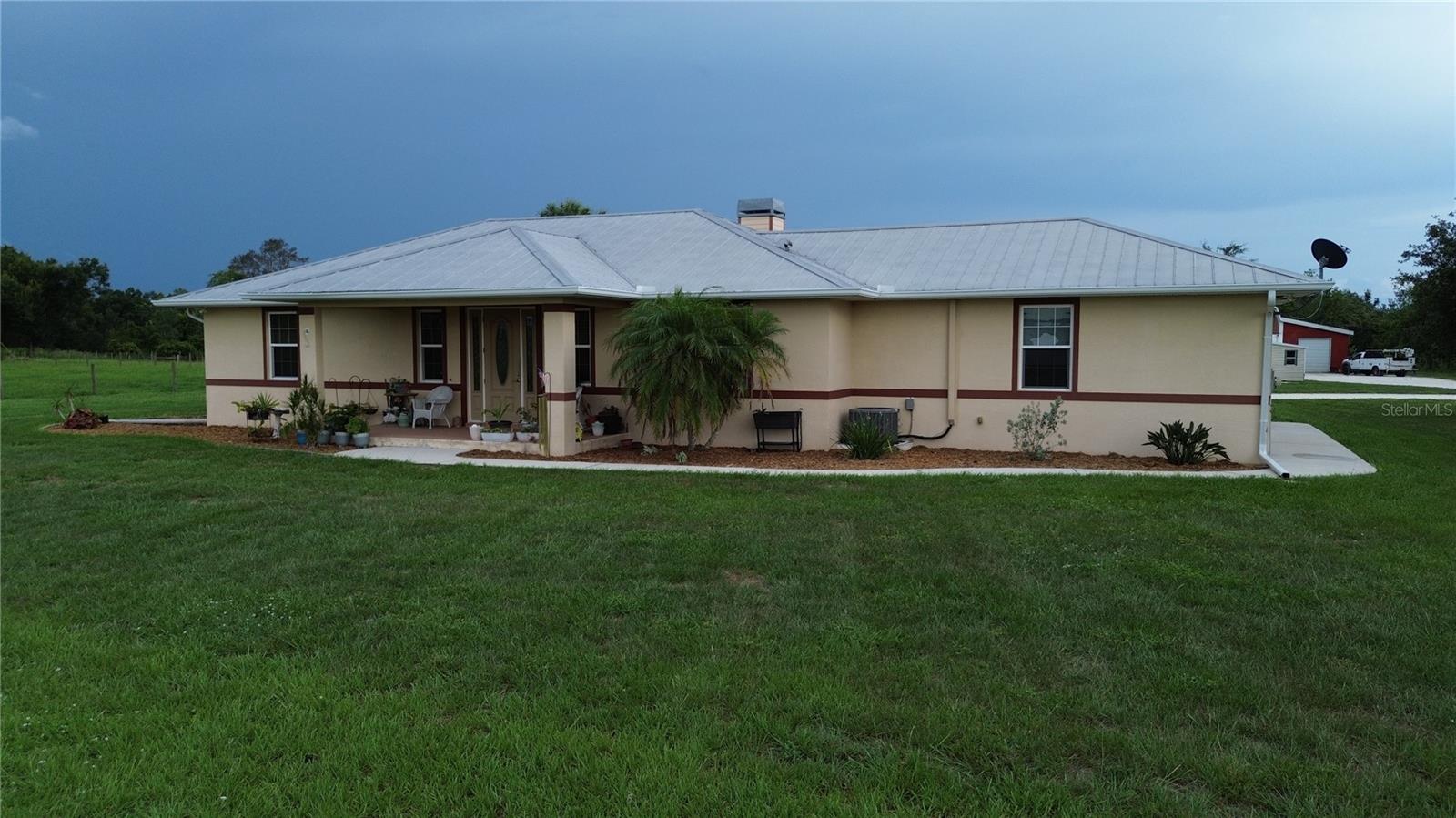 Image 4 of 57 For 7211 Grove Drive