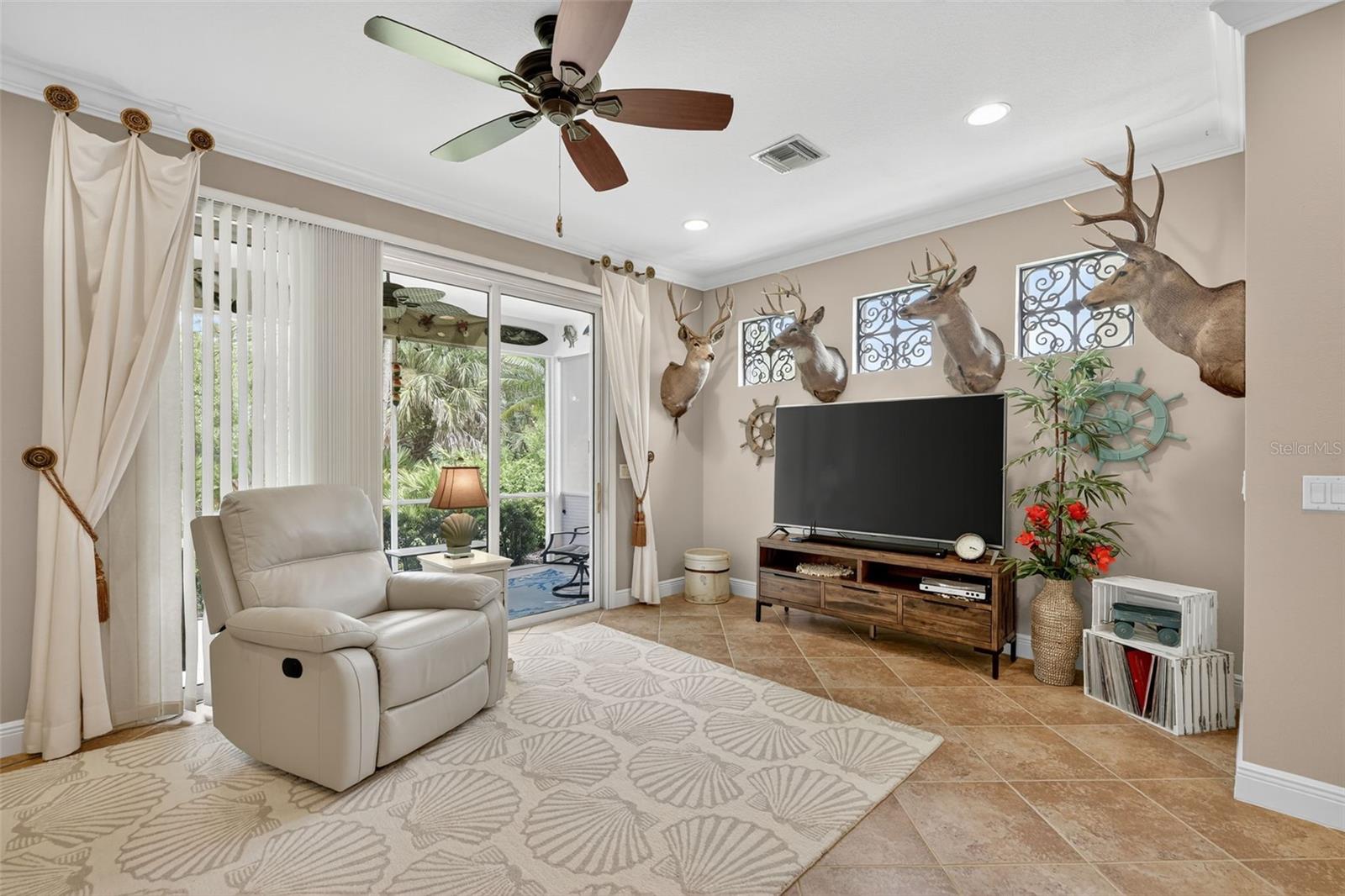 Image 14 of 71 For 1329 Jonah Drive