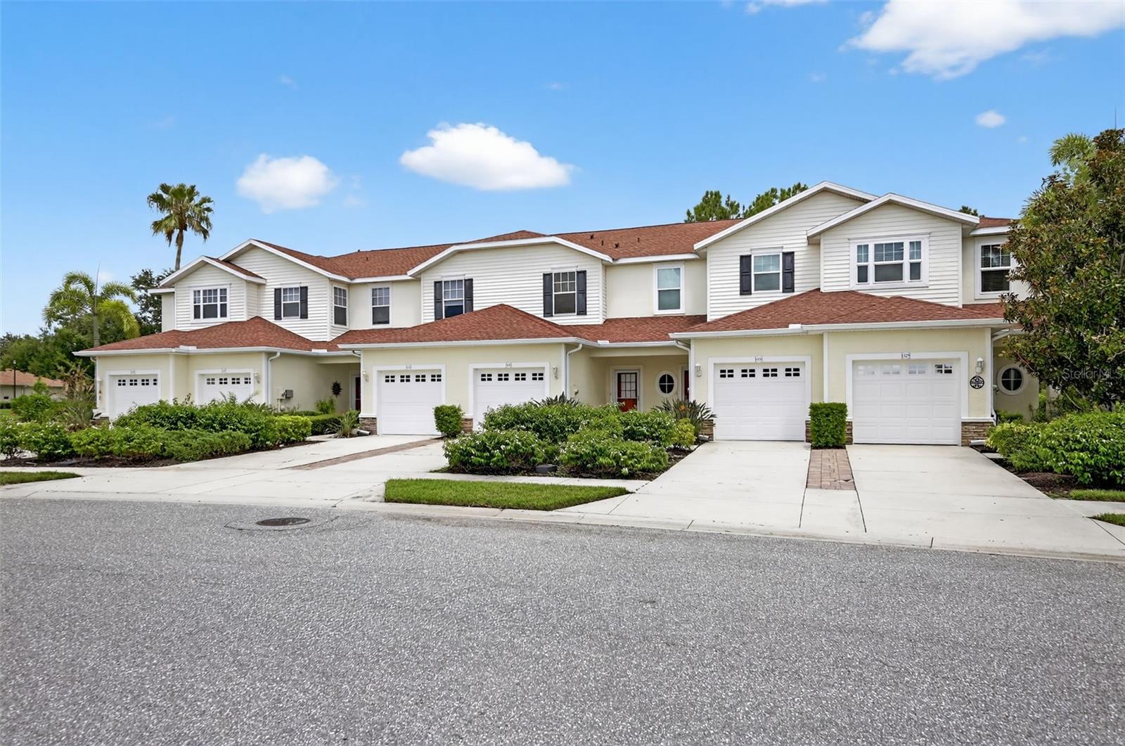 Image 3 of 71 For 1329 Jonah Drive