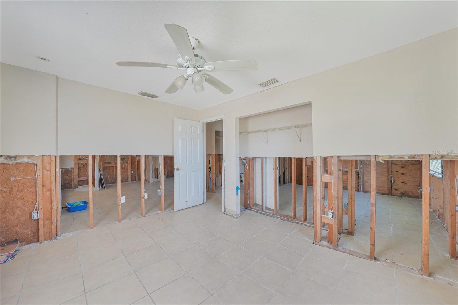 Image 14 of 26 For 2701 Charlene Street
