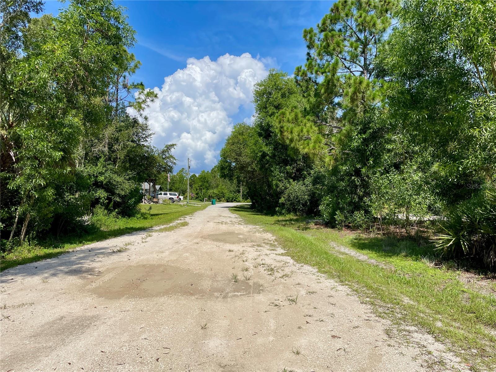 Image 3 of 6 For 27285 Plumosa Drive