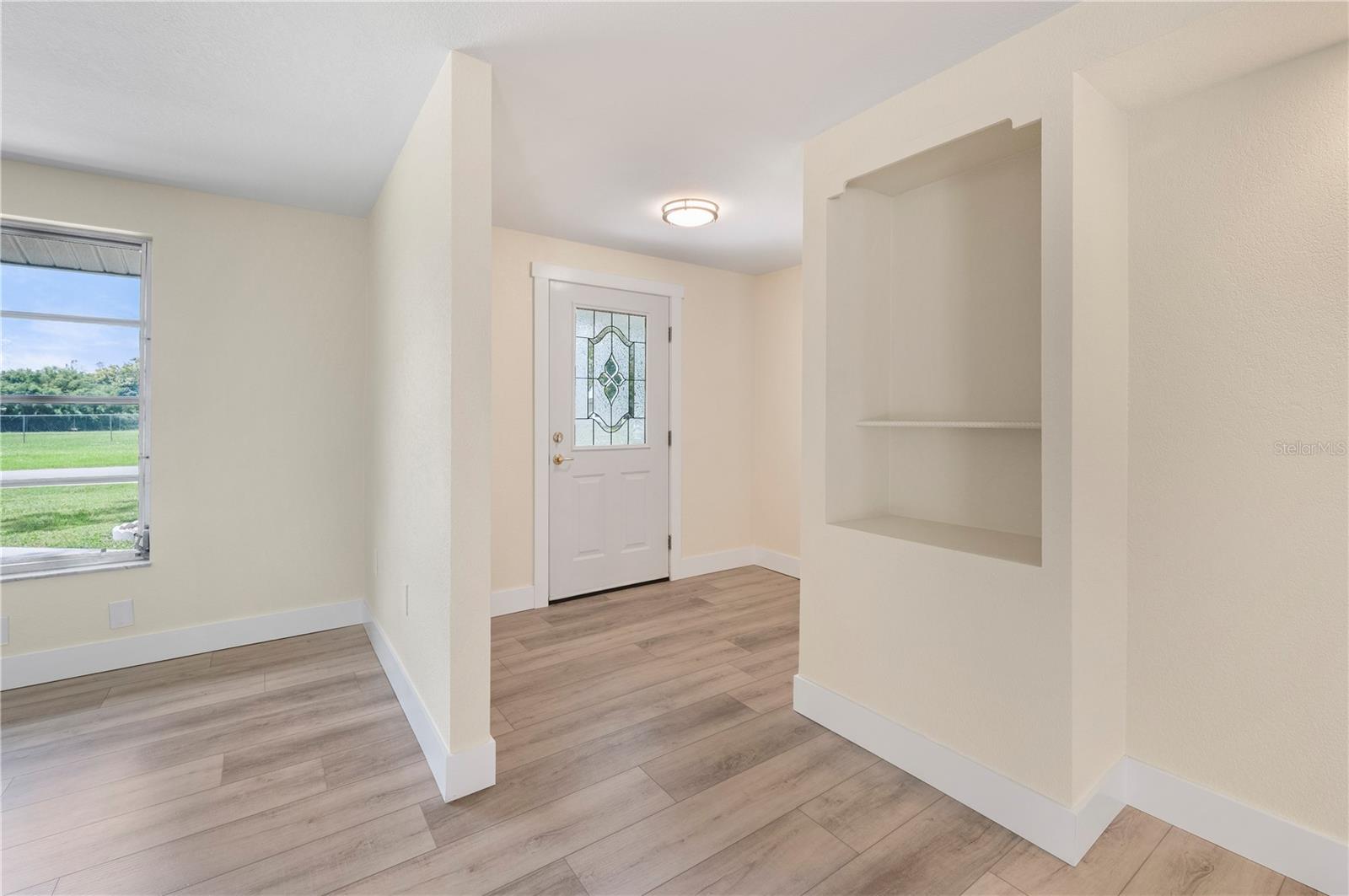 Image 11 of 64 For 542 Lakehurst Avenue Nw