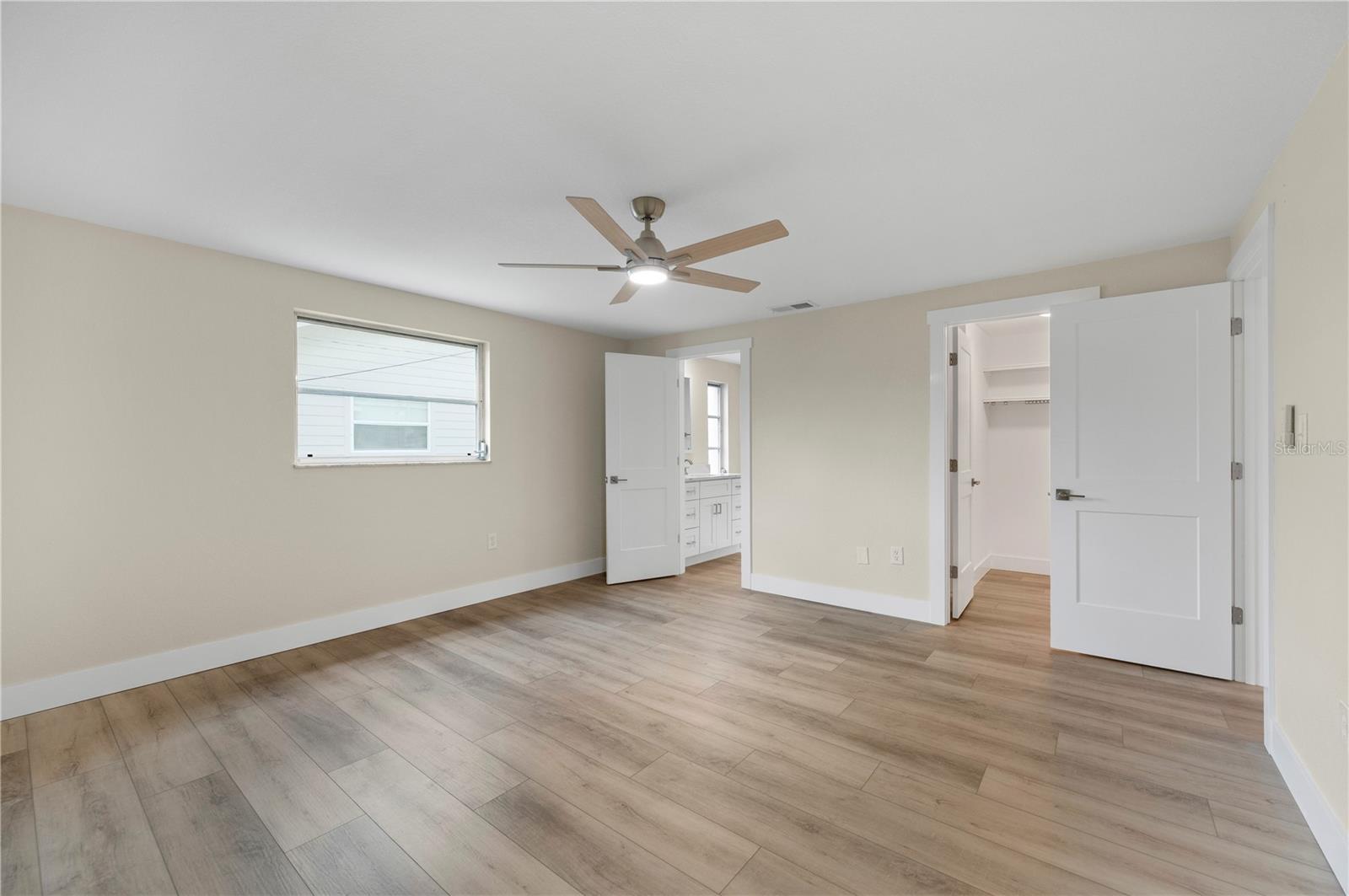 Image 28 of 64 For 542 Lakehurst Avenue Nw