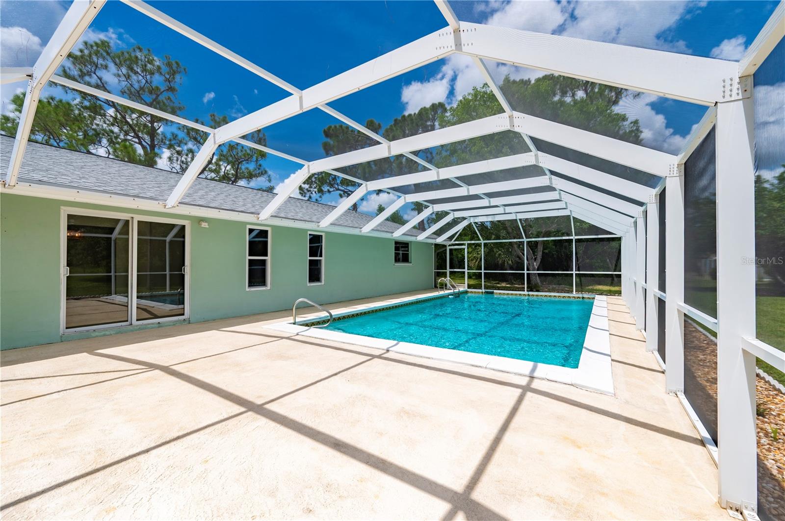 Image 42 of 64 For 542 Lakehurst Avenue Nw