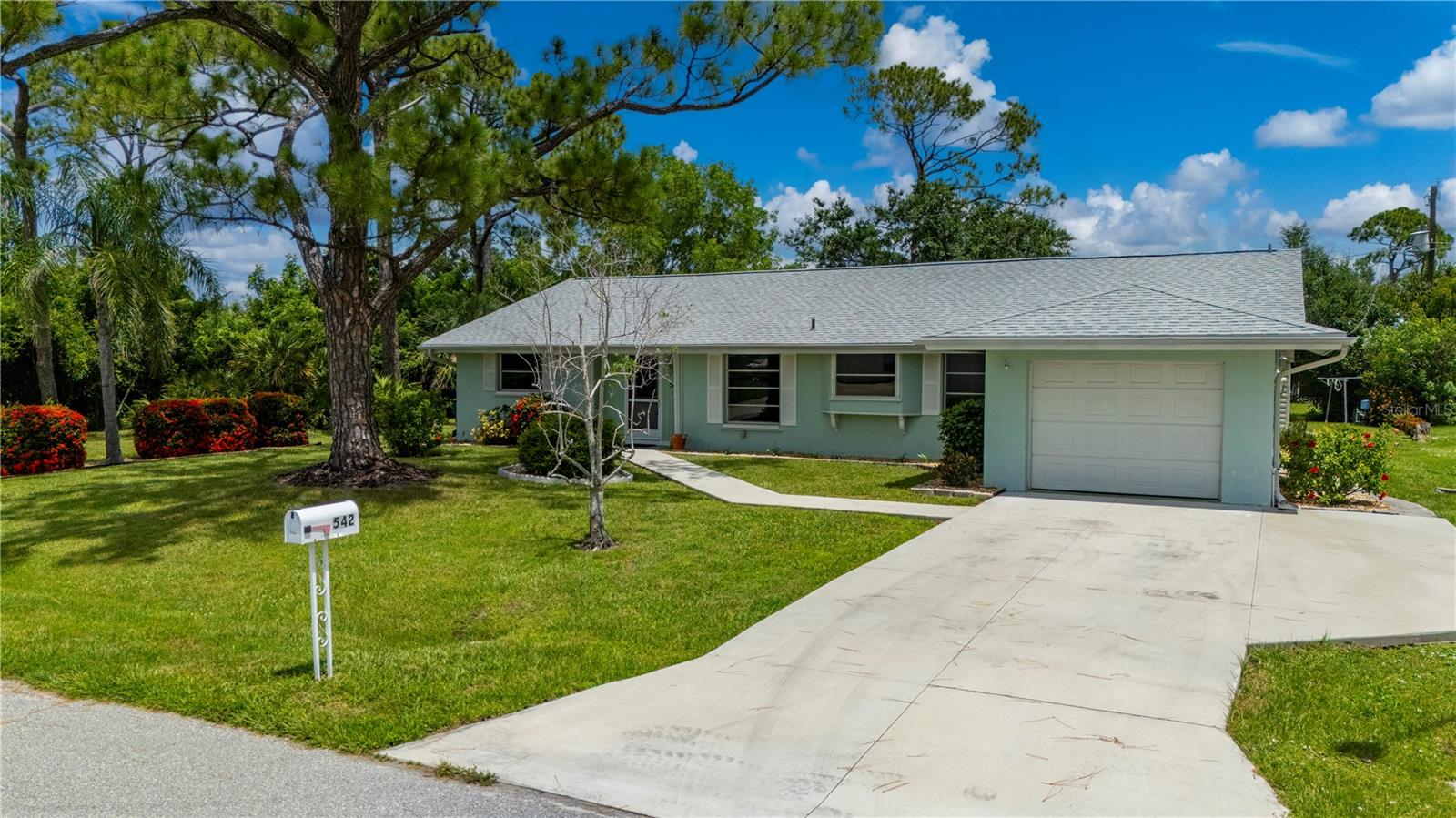 Image 54 of 64 For 542 Lakehurst Avenue Nw