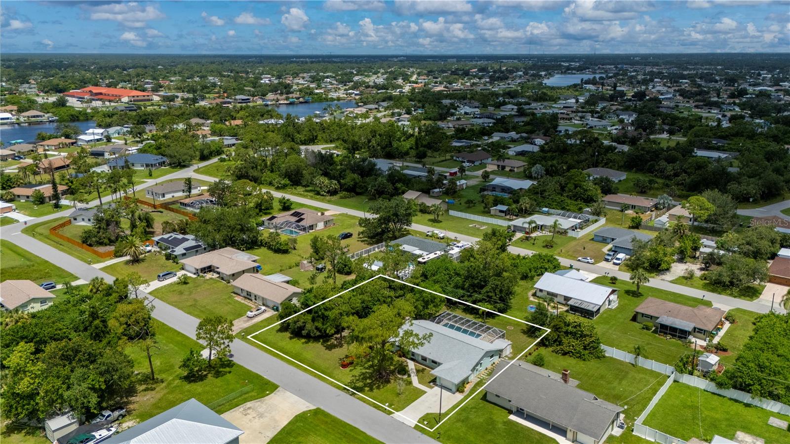 Image 55 of 64 For 542 Lakehurst Avenue Nw