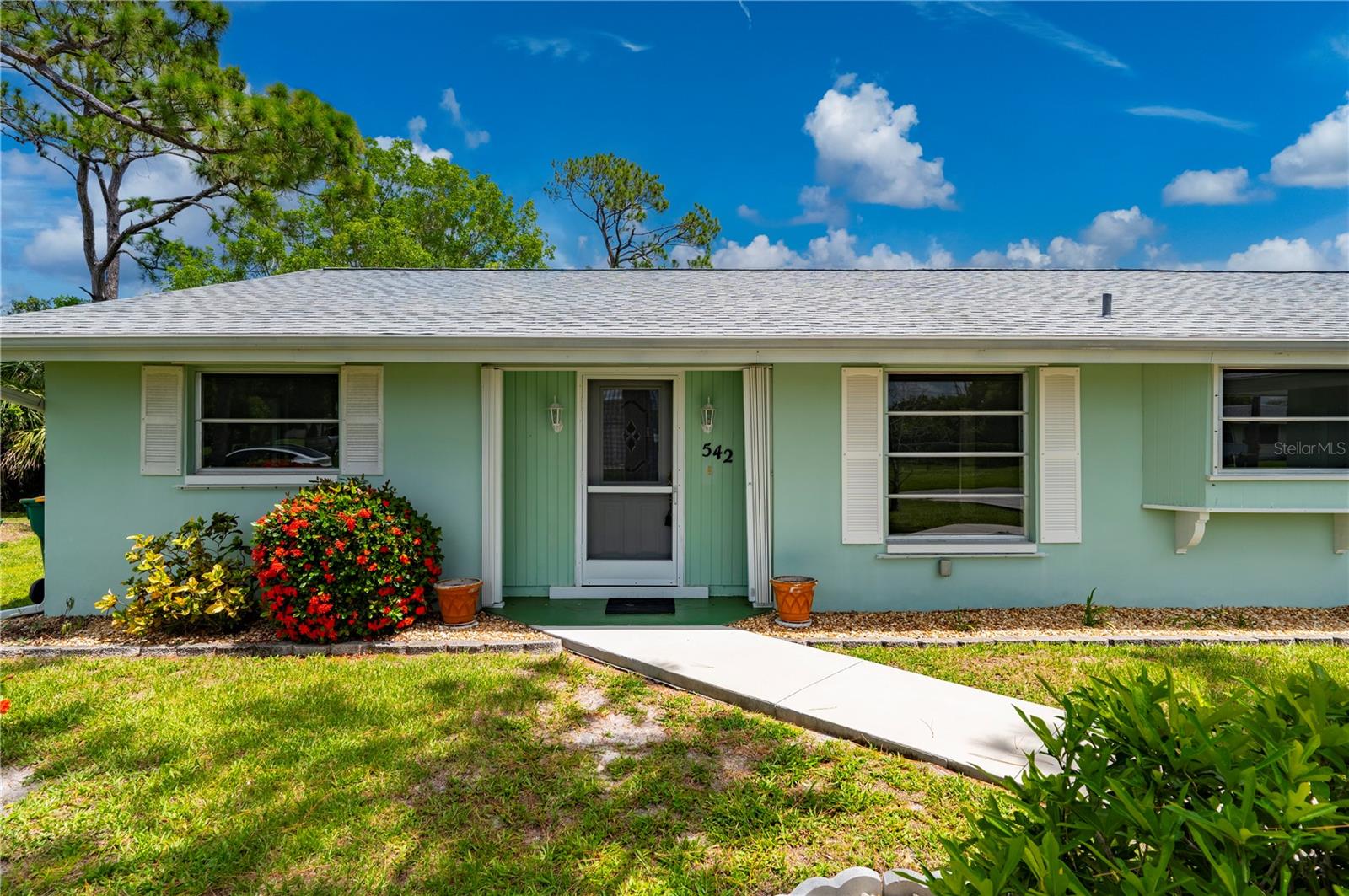 Image 9 of 64 For 542 Lakehurst Avenue Nw