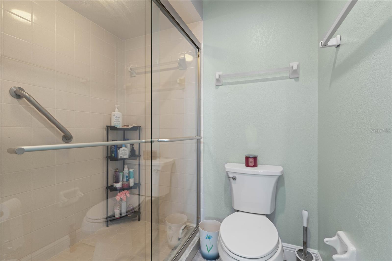 Image 32 of 50 For 4000 Bal Harbor Boulevard 127