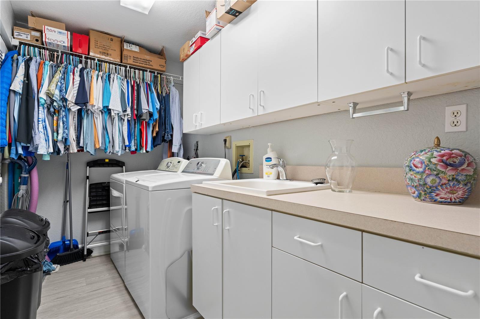 Image 40 of 50 For 4000 Bal Harbor Boulevard 127