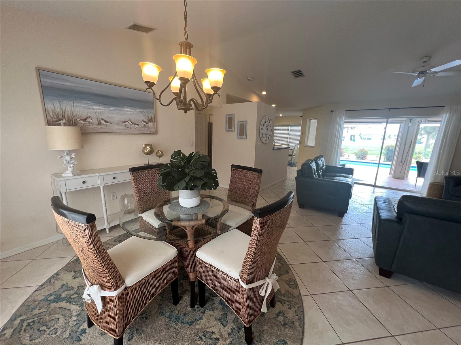 Image 10 of 41 For 1126 Waterside Street