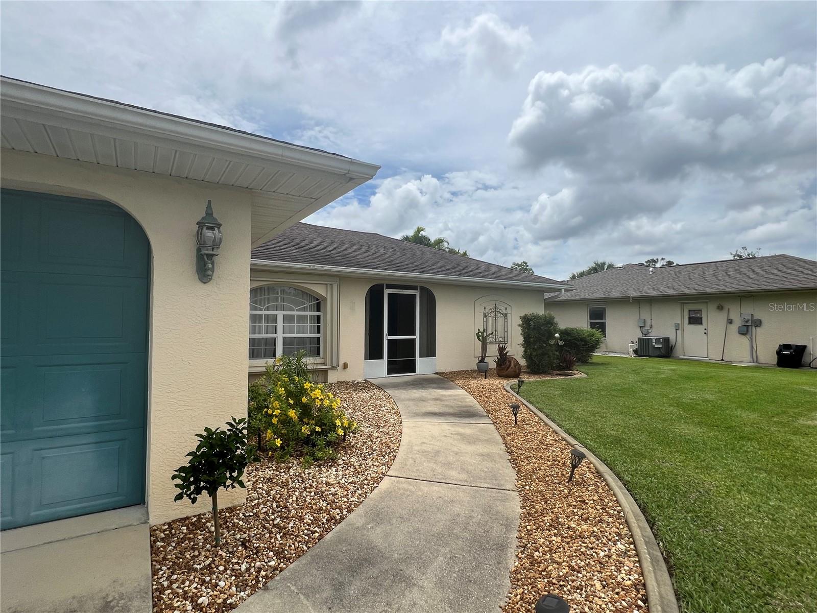 Image 2 of 41 For 1126 Waterside Street