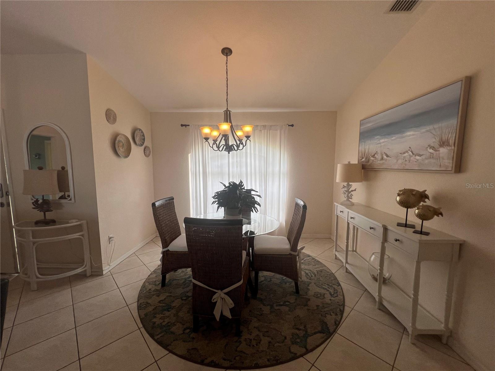 Image 7 of 41 For 1126 Waterside Street