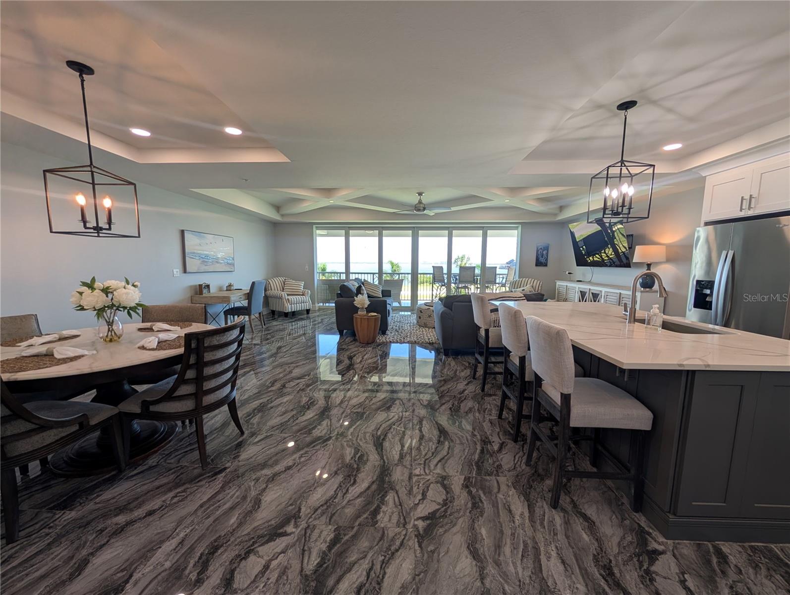 Image 11 of 36 For 1425 Park Beach Circle 127