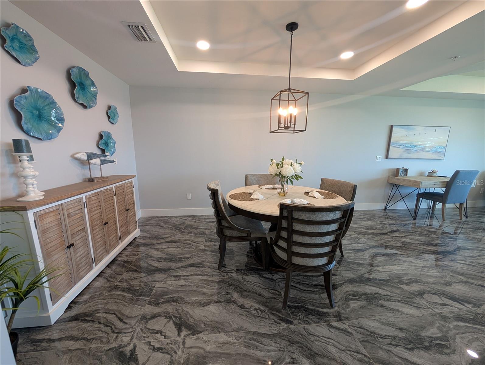 Image 13 of 36 For 1425 Park Beach Circle 127