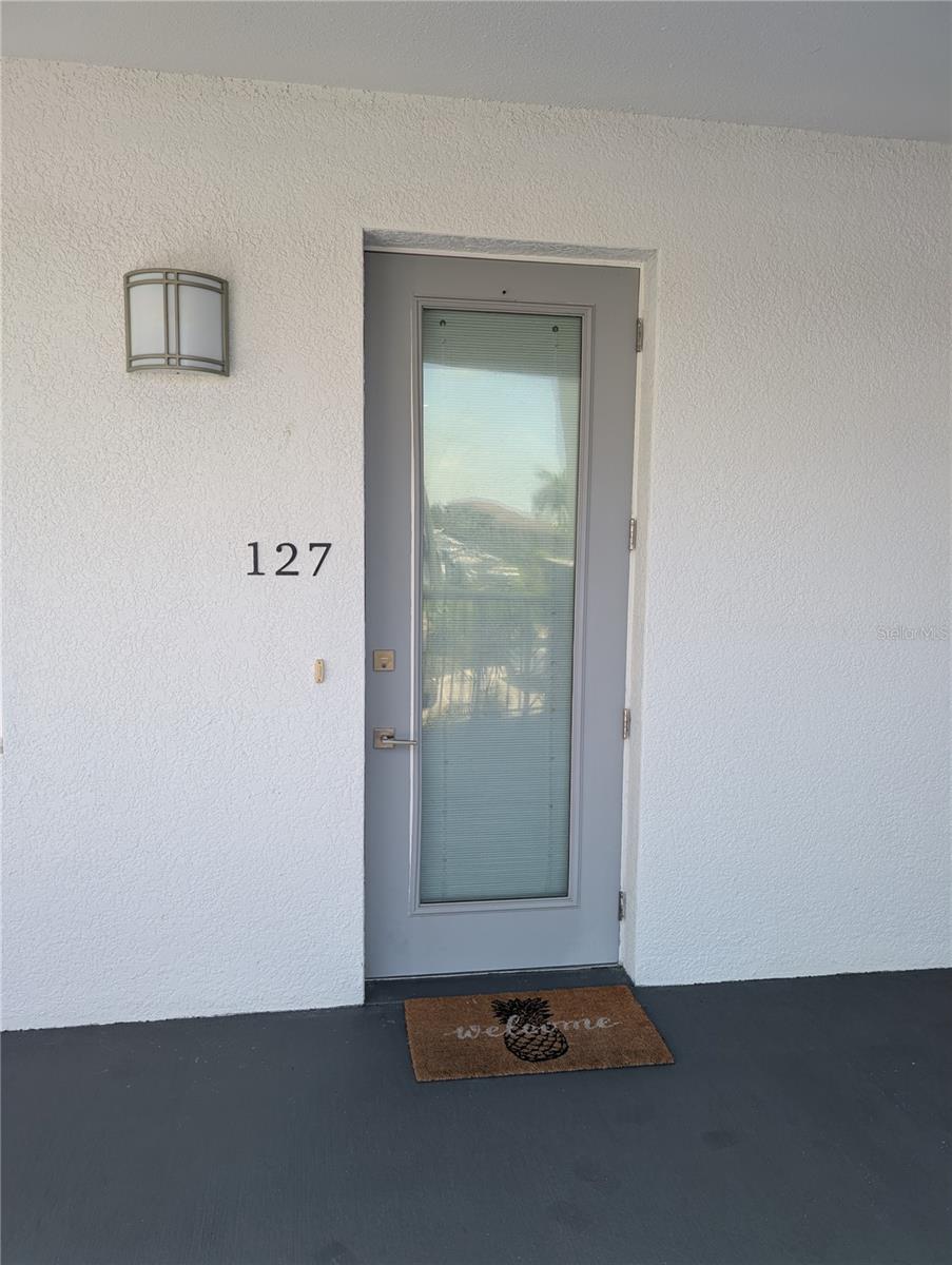 Image 30 of 36 For 1425 Park Beach Circle 127