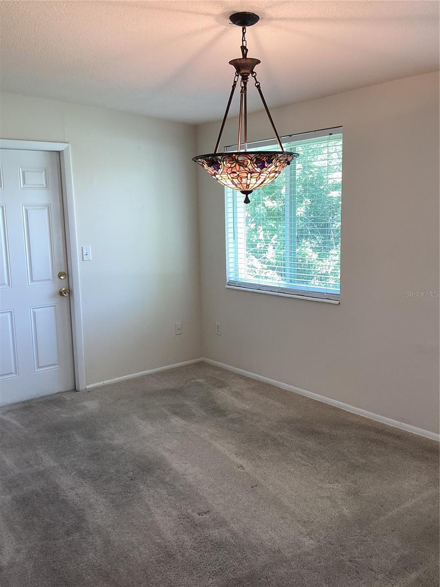 Image 11 of 35 For 8961 Abbey Court