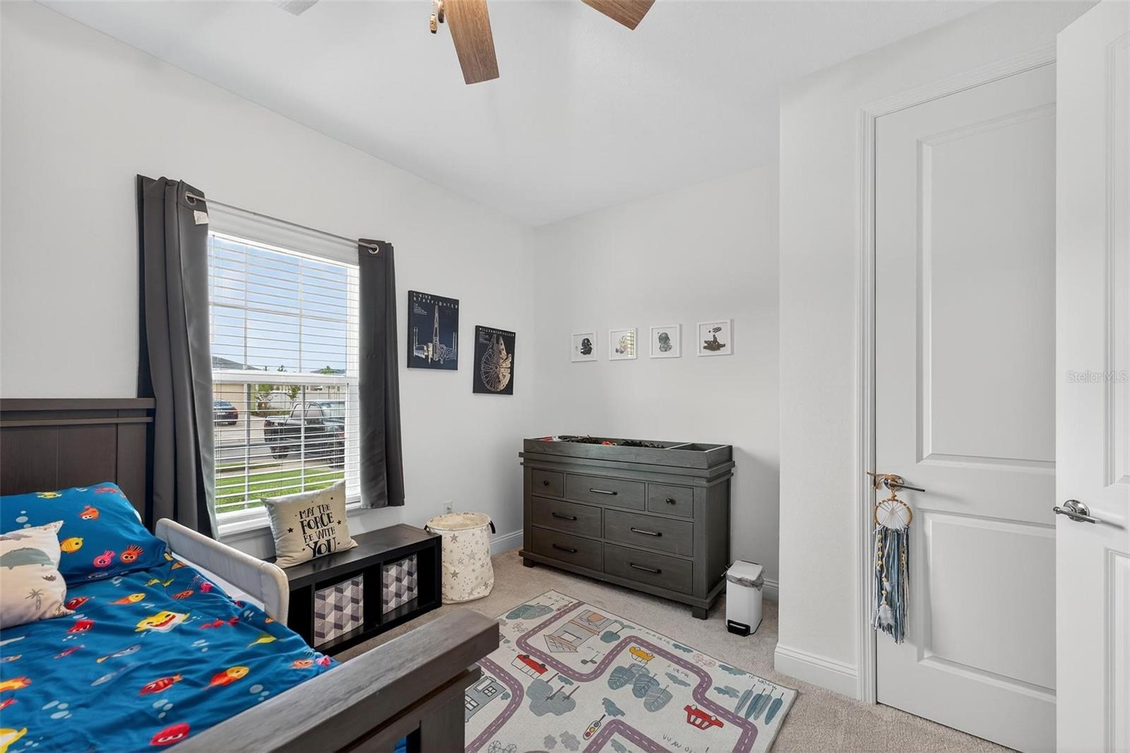 Image 17 of 23 For 4116 Acoma Drive