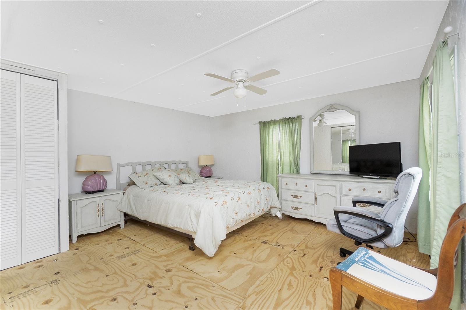 Image 18 of 42 For 7331 Hedwig Court