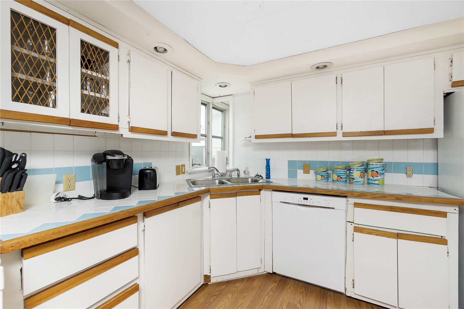 Image 3 of 42 For 7331 Hedwig Court