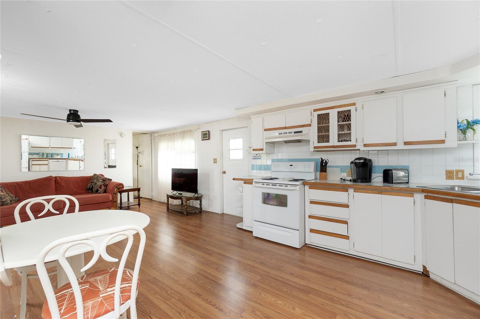 Image 5 of 42 For 7331 Hedwig Court