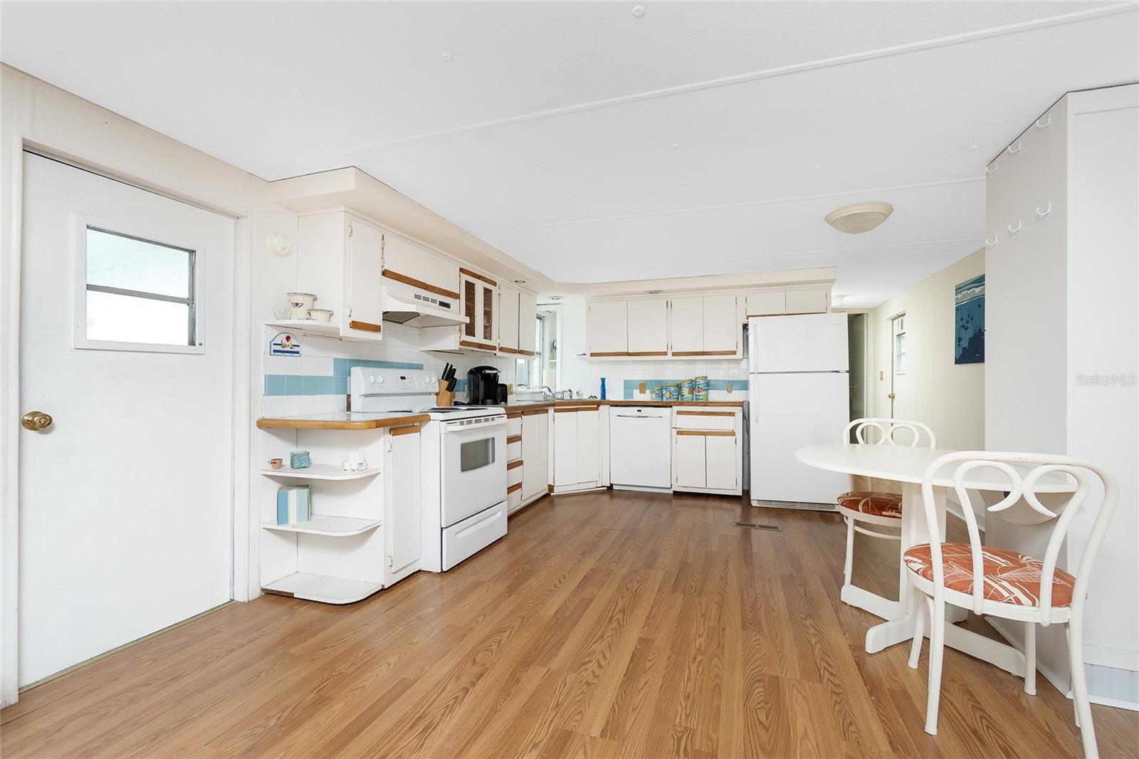 Image 6 of 42 For 7331 Hedwig Court