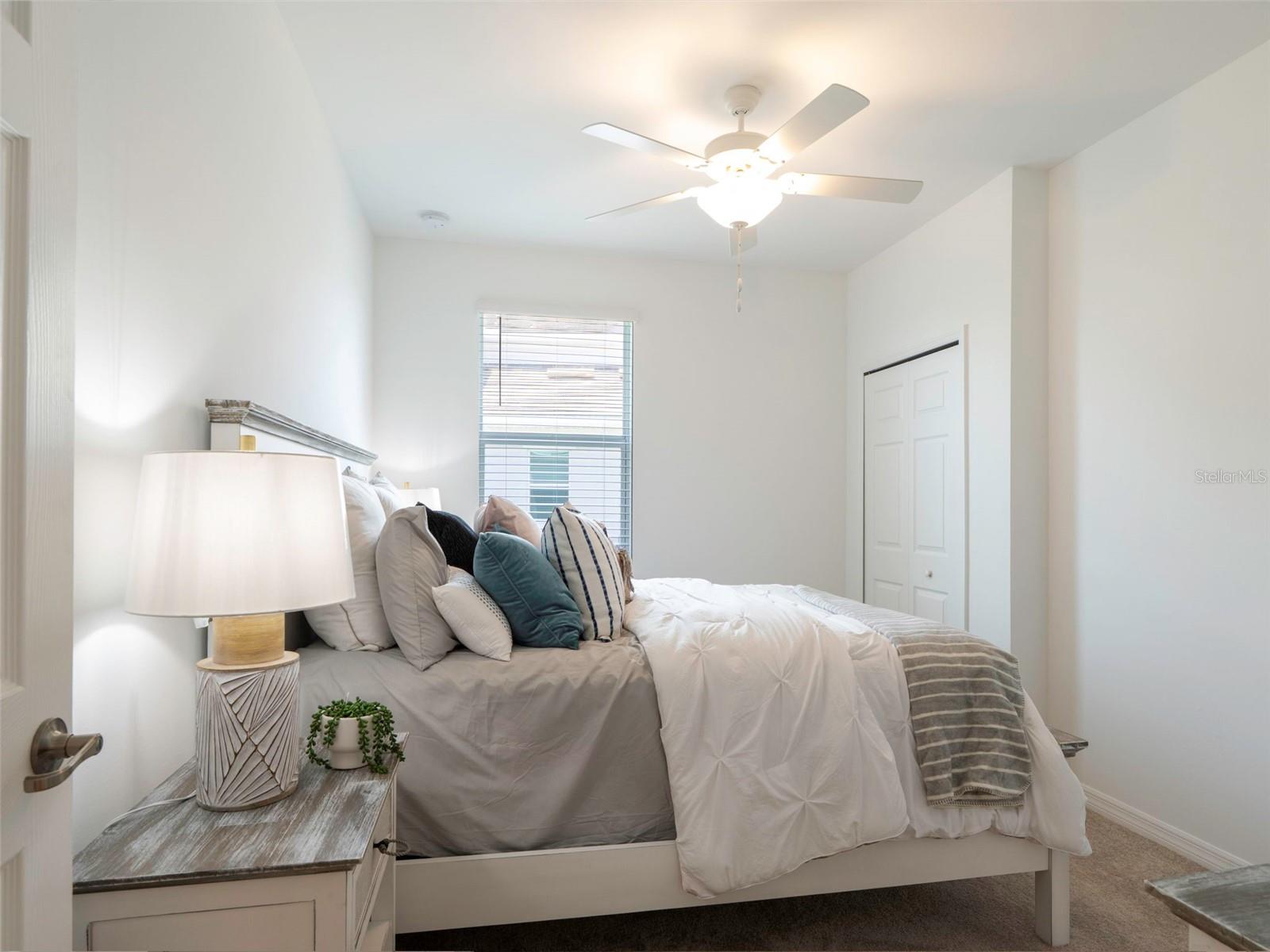 Image 30 of 42 For 15951 Grassland Lane 3812