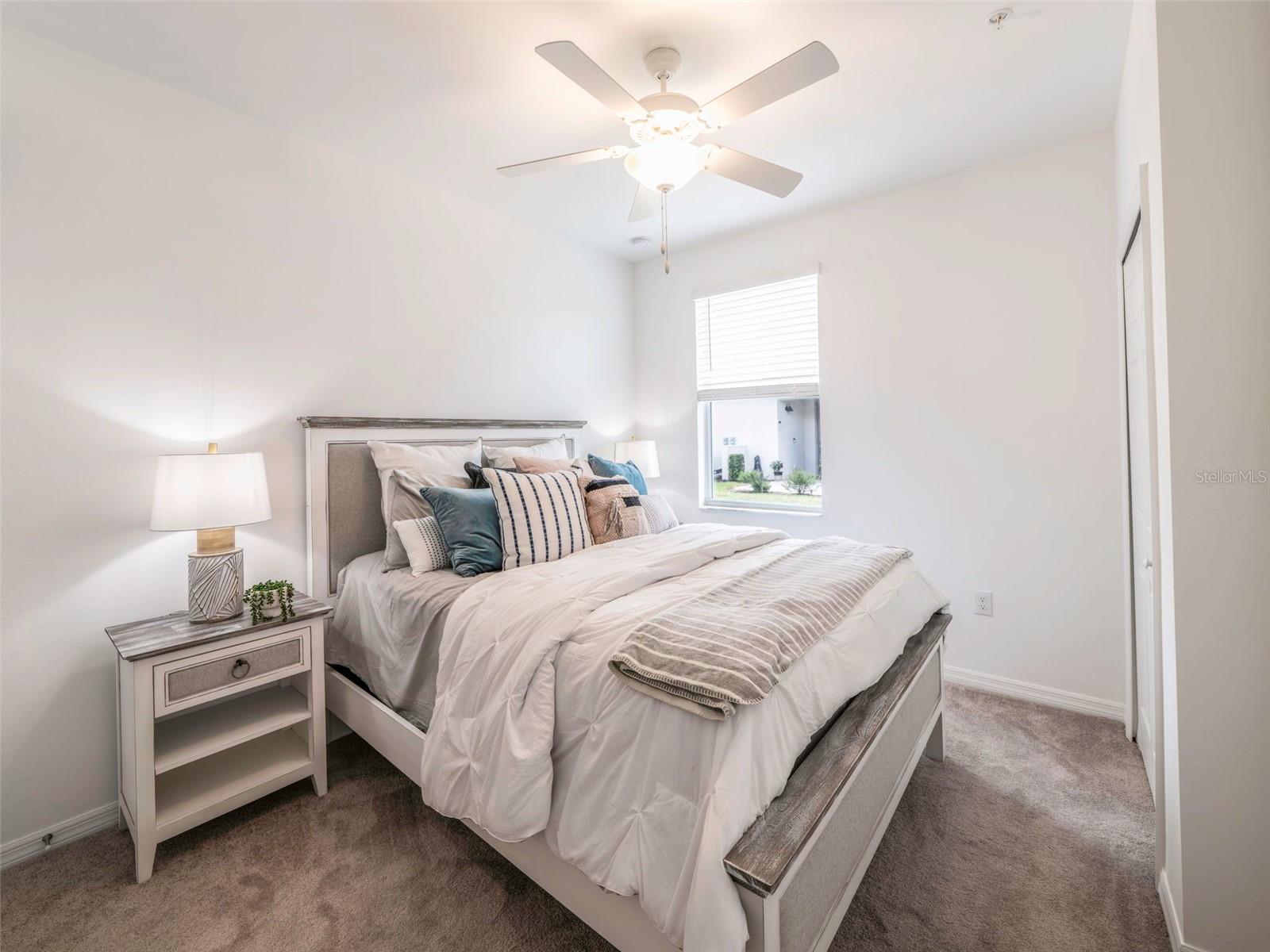 Image 31 of 42 For 15951 Grassland Lane 3812