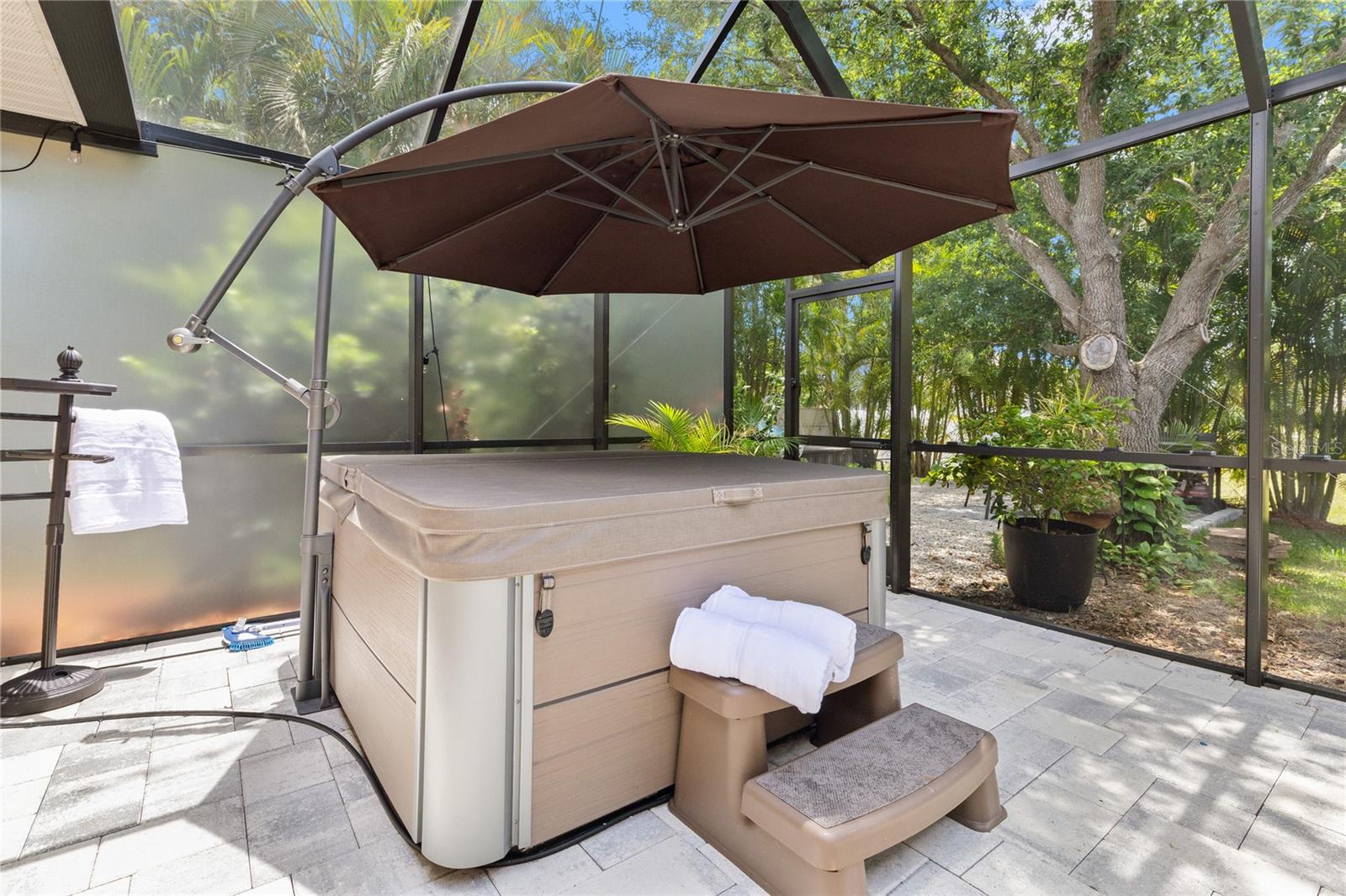 Image 33 of 37 For 2238 8th Terrace