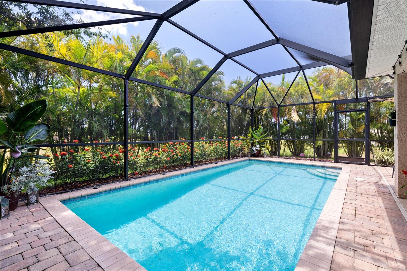 Image 7 of 37 For 2238 8th Terrace