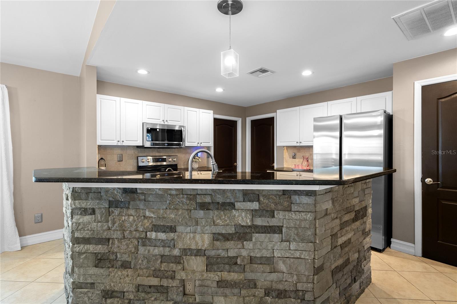 Image 9 of 37 For 2238 8th Terrace