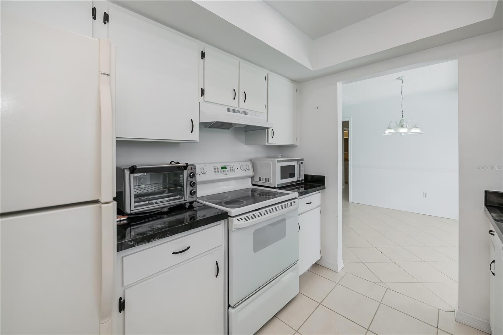 Image 13 of 51 For 1521 San Marino Court