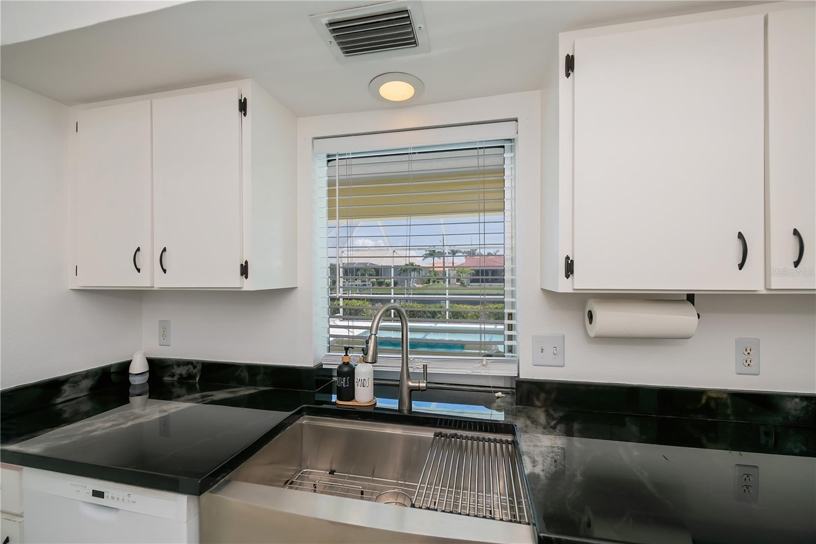 Image 16 of 51 For 1521 San Marino Court