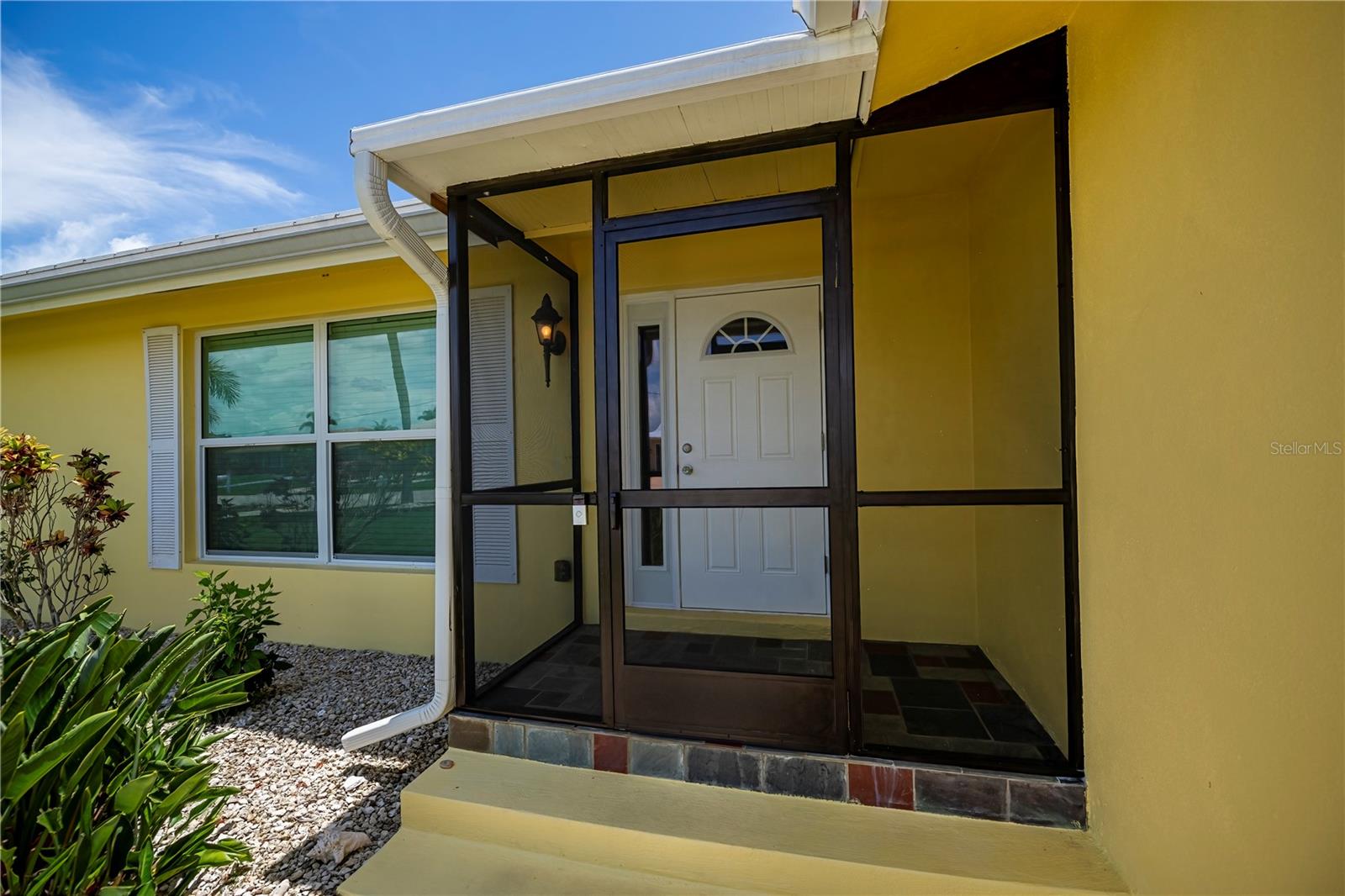 Image 8 of 51 For 1521 San Marino Court