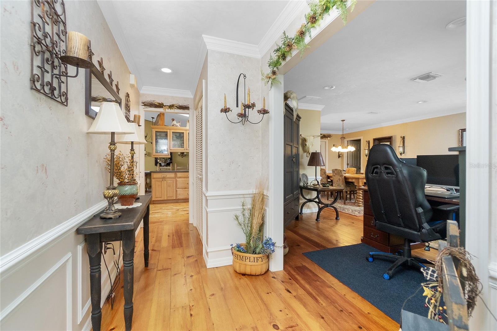 Image 6 of 68 For 29493 Clark Drive