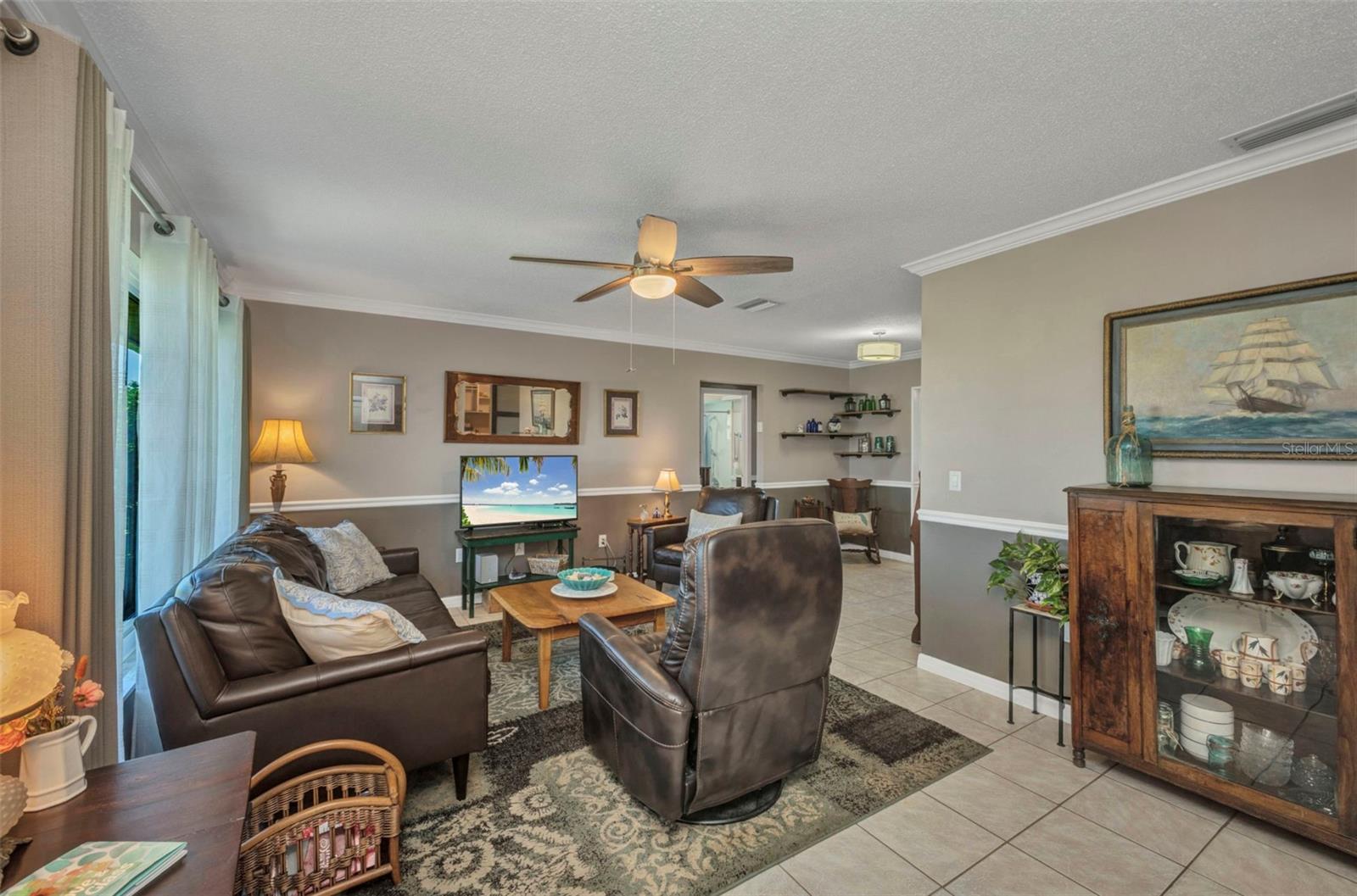 Image 11 of 51 For 186 Forrest Avenue Nw