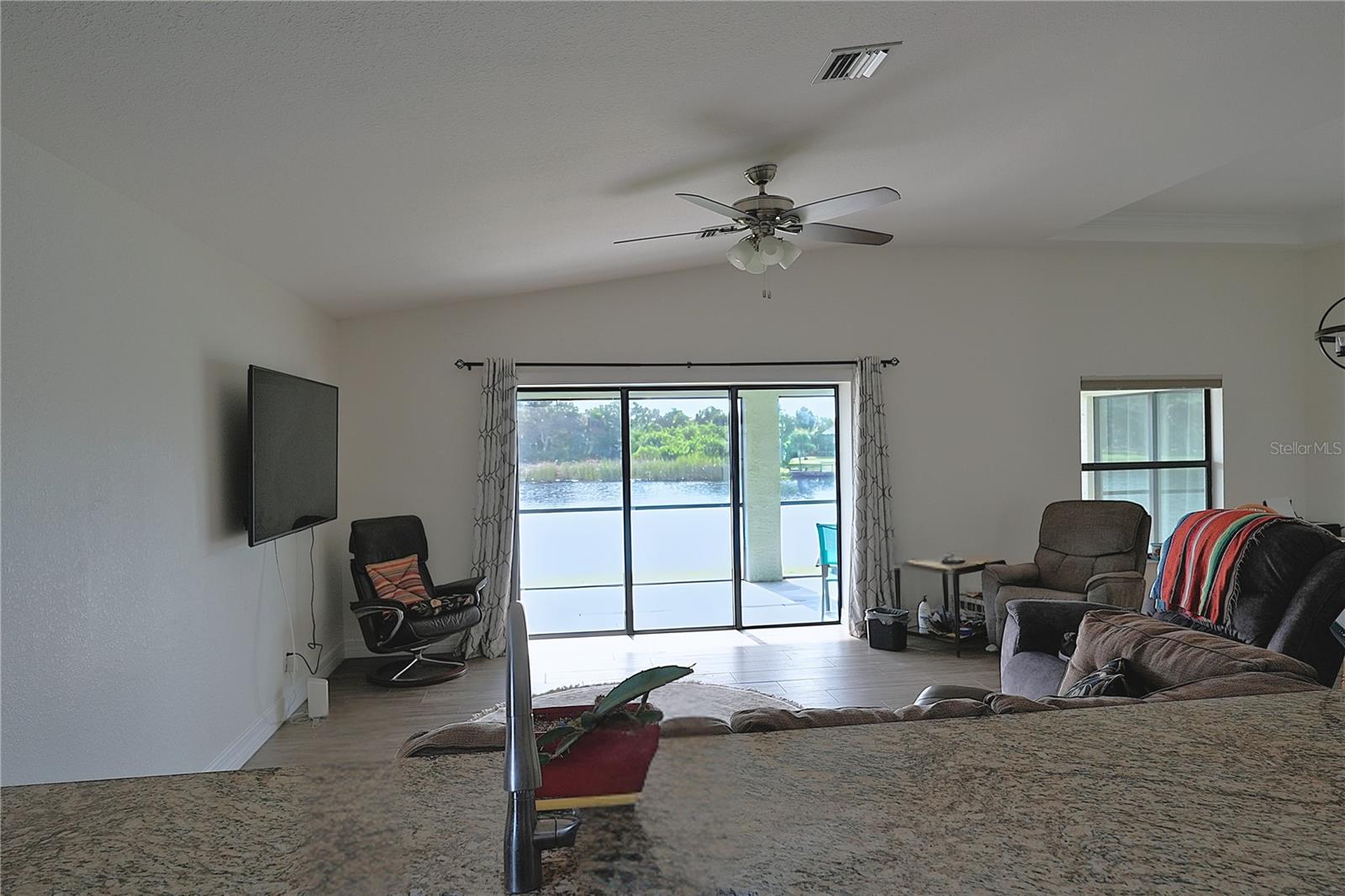 Image 5 of 22 For 125 Opal Drive