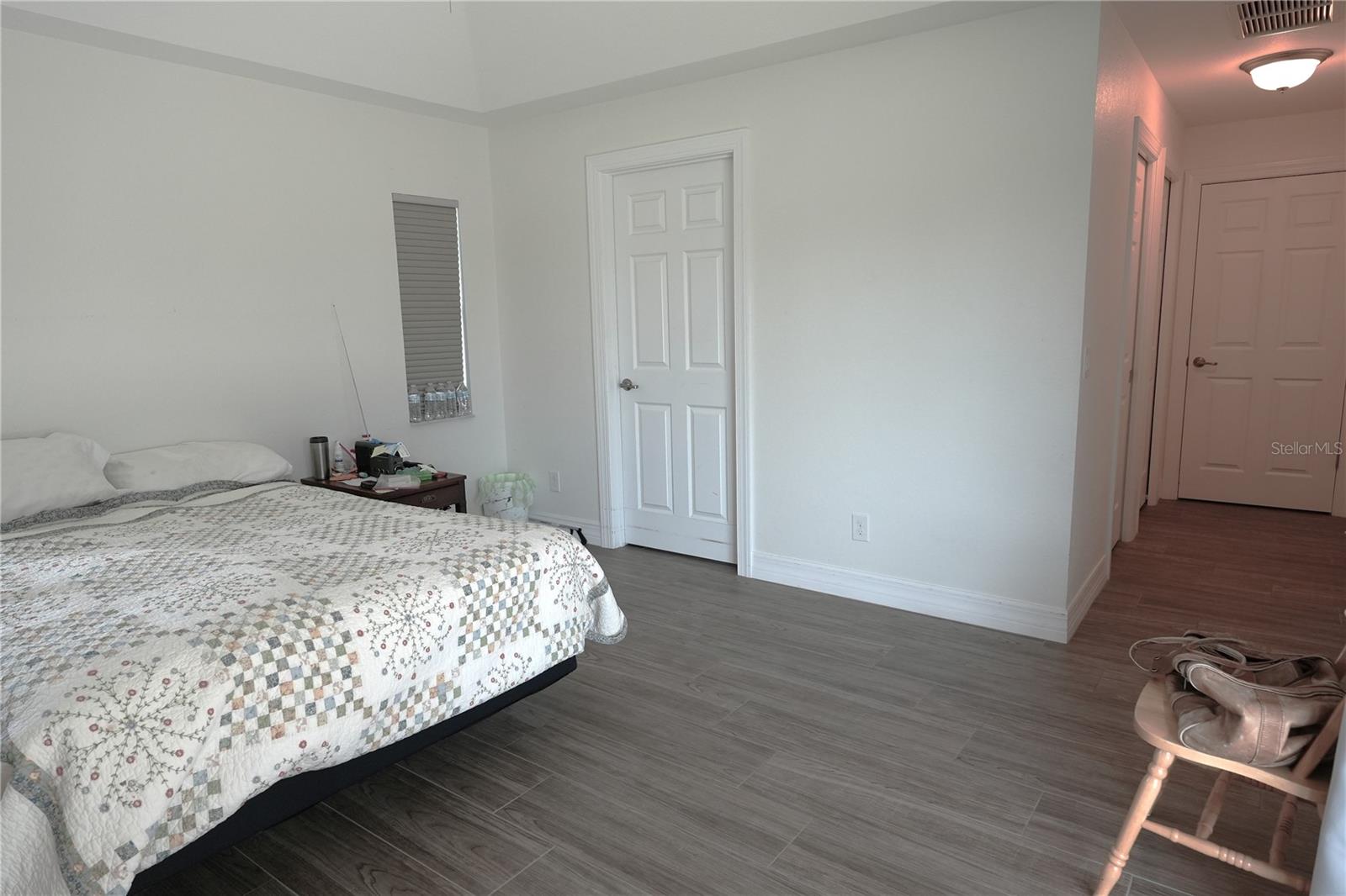 Image 6 of 22 For 125 Opal Drive