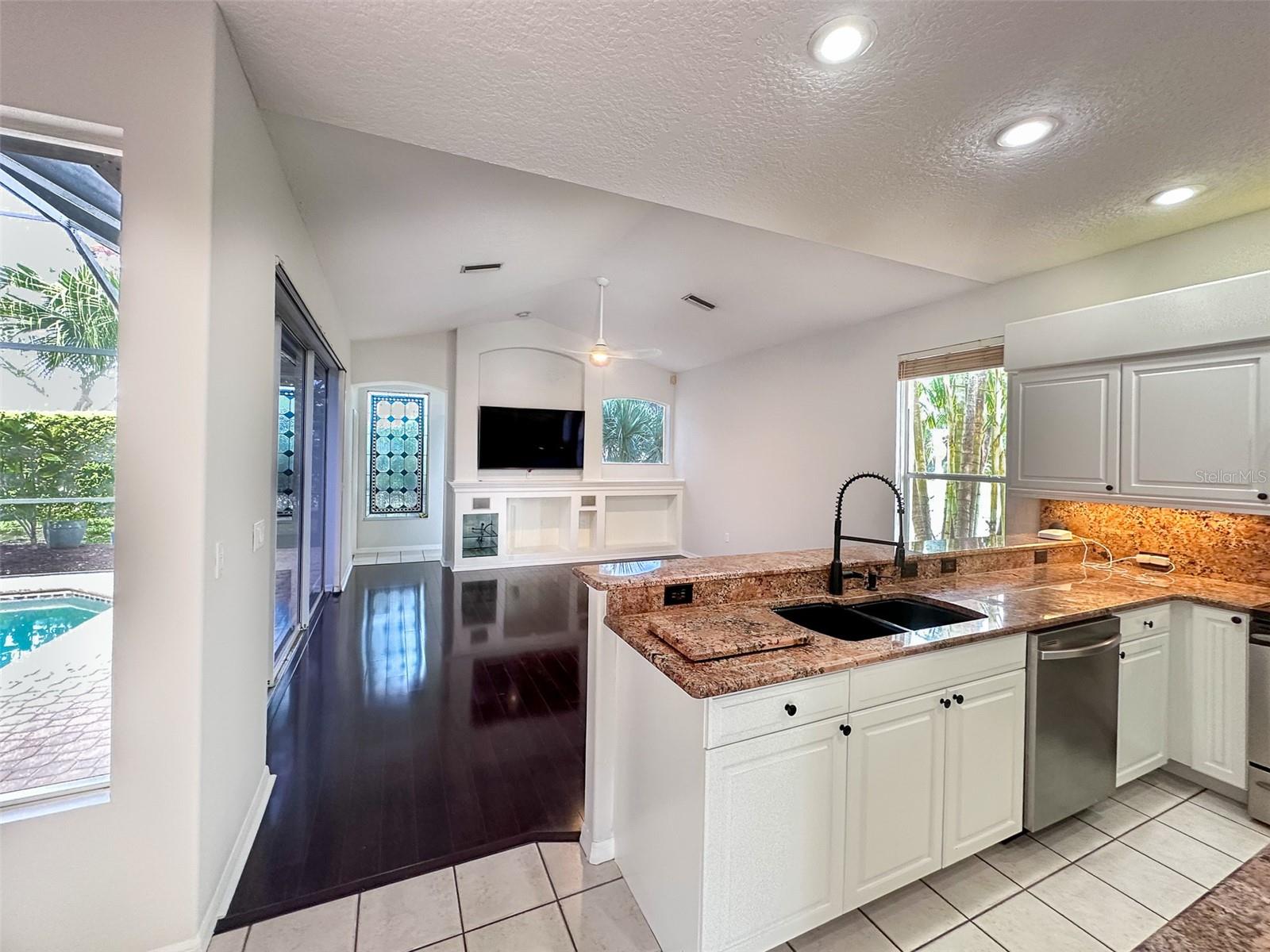 Image 13 of 40 For 4146 Hearthstone Drive