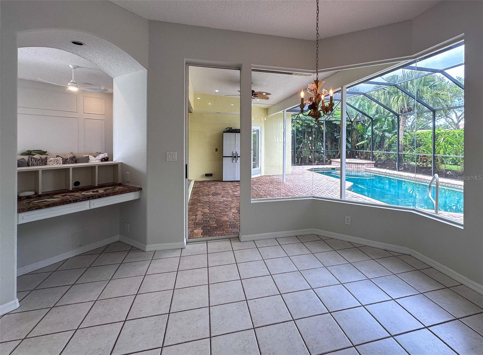 Image 9 of 40 For 4146 Hearthstone Drive