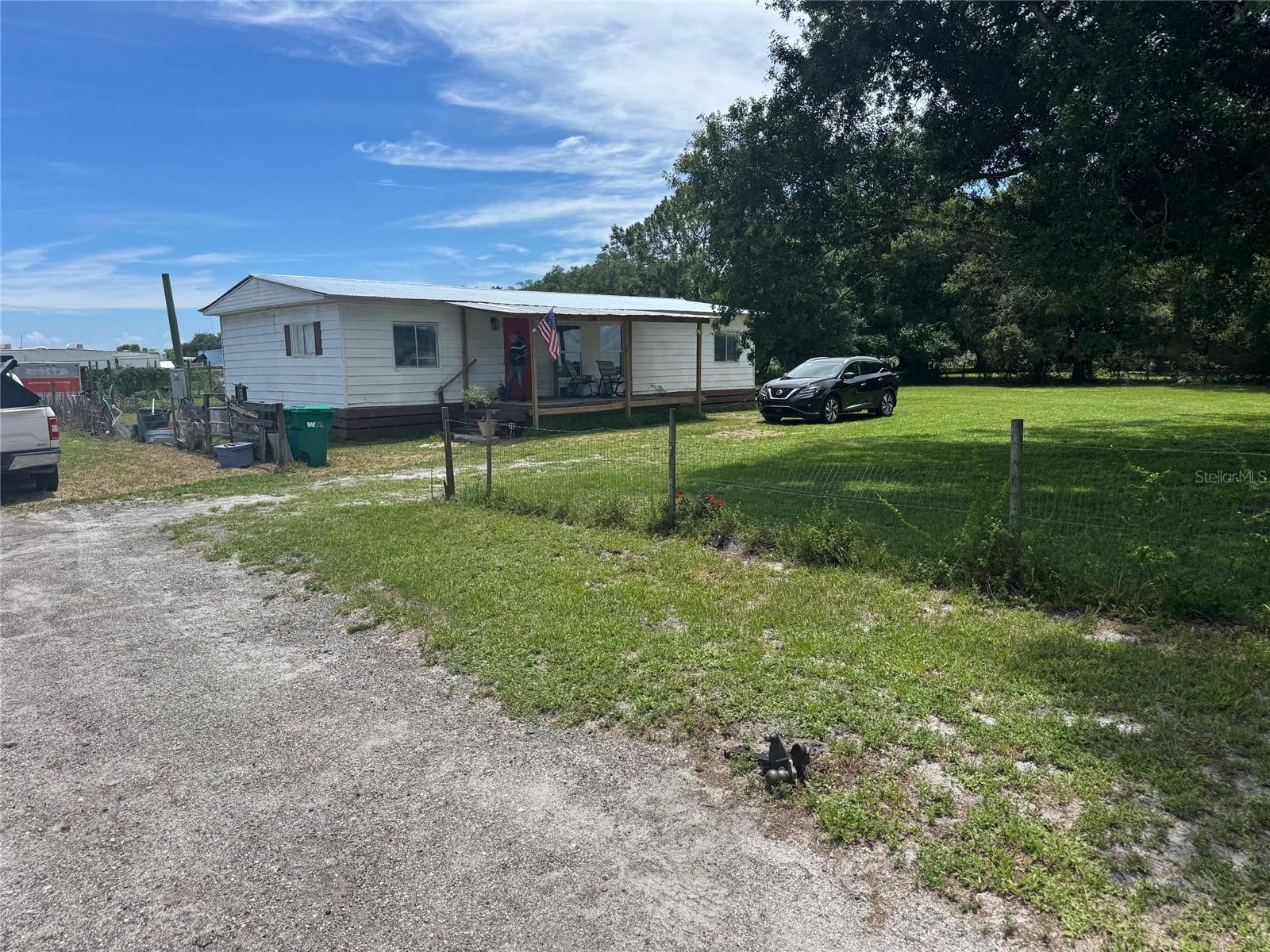 Details for 702 160th Street, OKEECHOBEE, FL 34972
