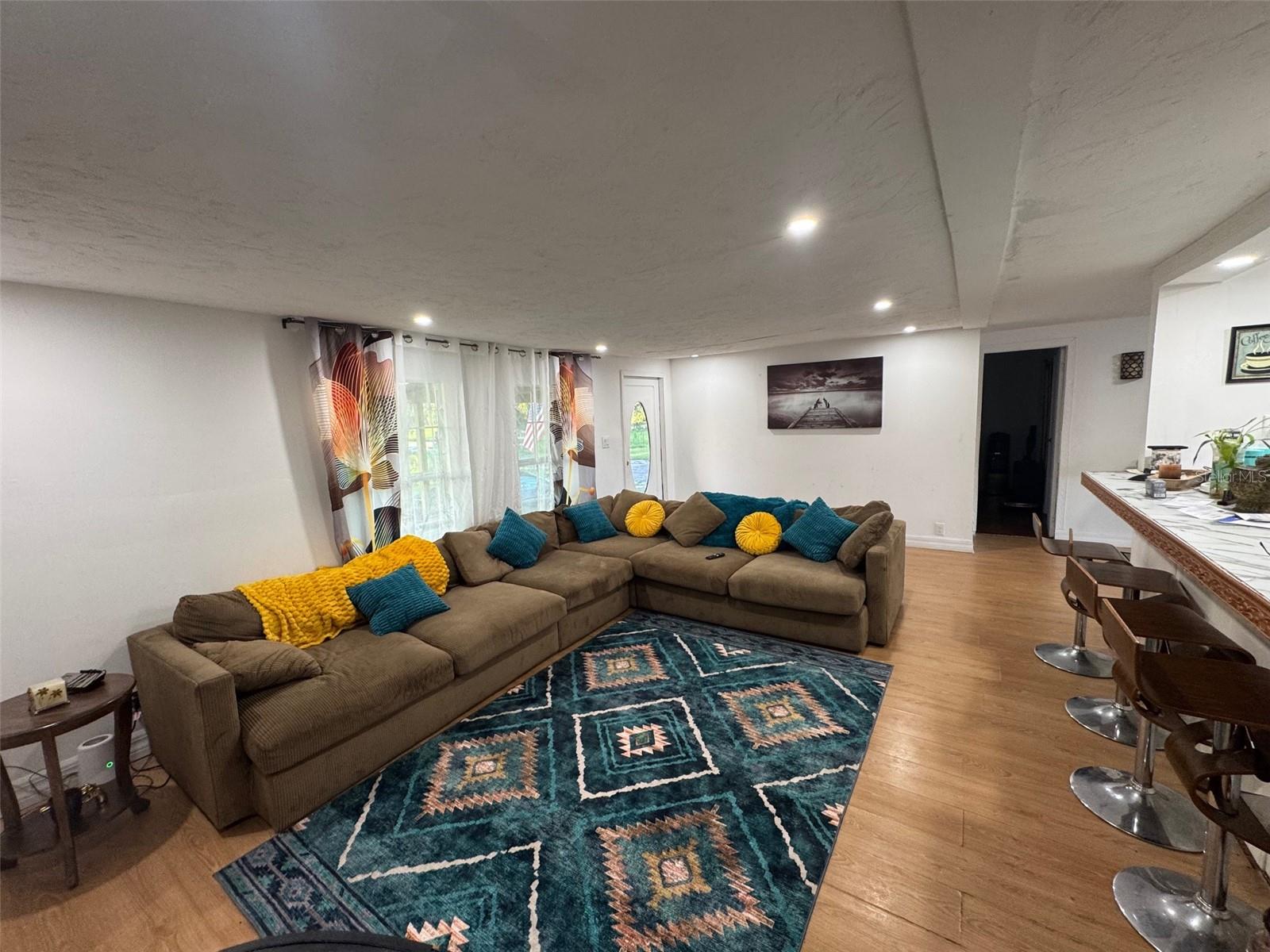 Image 6 of 18 For 702 160th Street