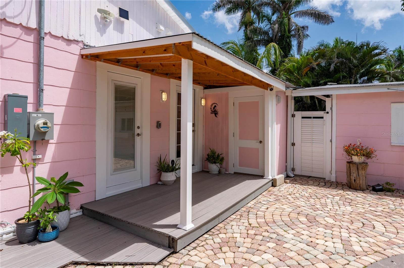 Image 45 of 57 For 717 Marion Avenue