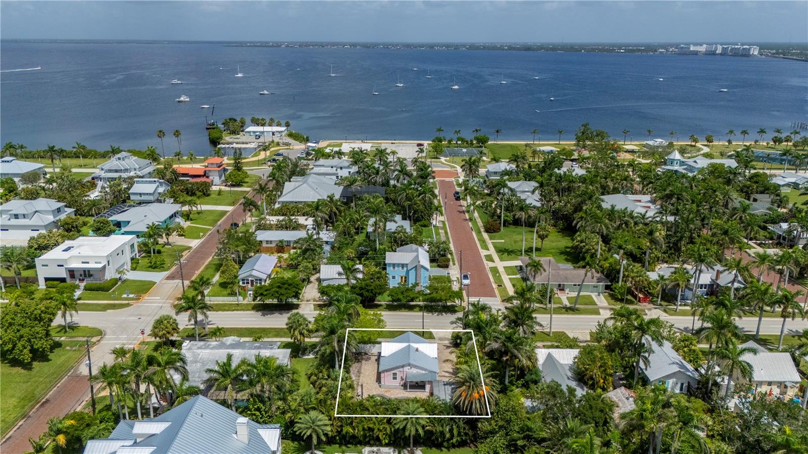 Image 57 of 57 For 717 Marion Avenue