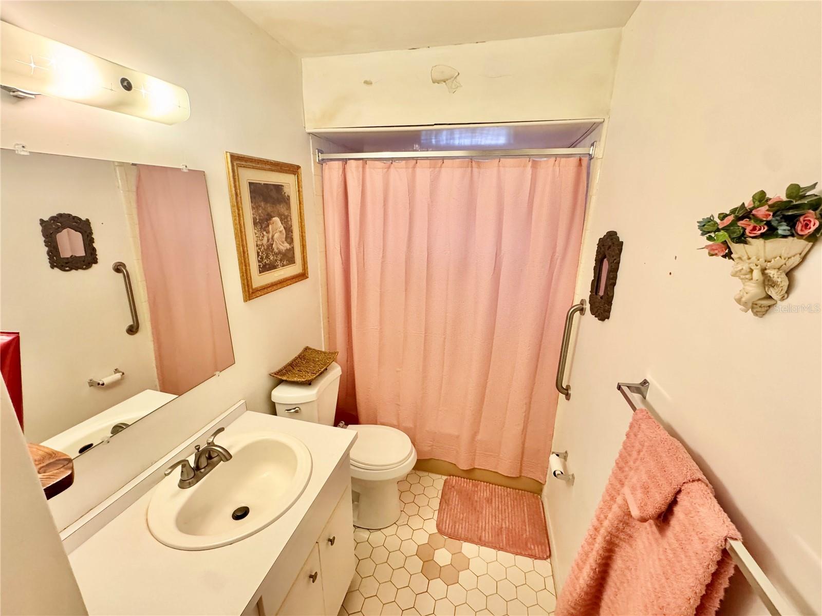 Image 18 of 33 For 3116 Harbor Boulevard 1a