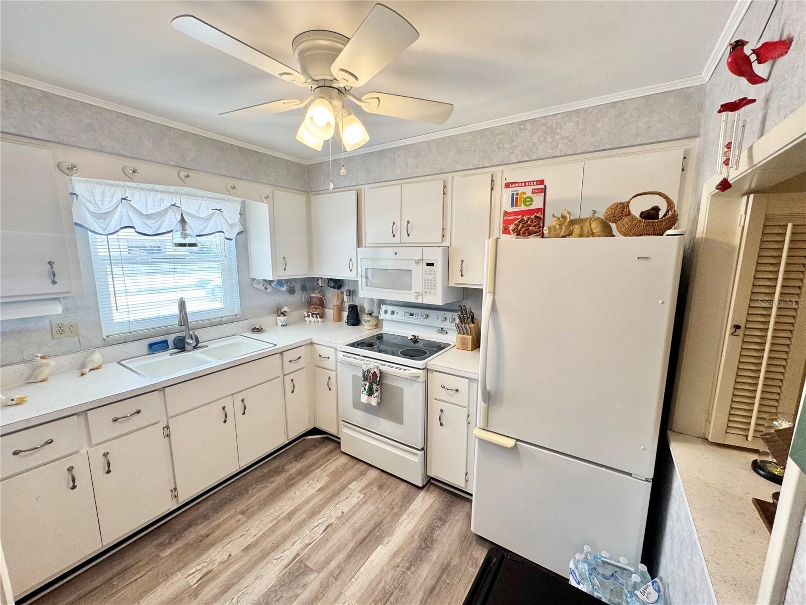 Image 4 of 33 For 3116 Harbor Boulevard 1a